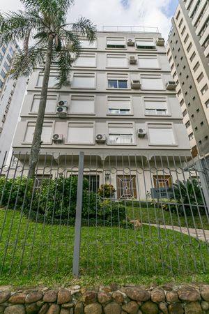 Image 7 - 917367