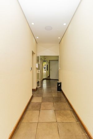 Image 14 - 866317