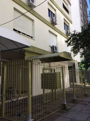 Image 15 - 897286