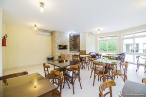Image 21 - 647962