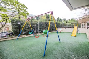Image 23 - 647962