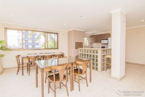 Image 35 - 242901