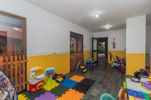 Image 35 - 179972