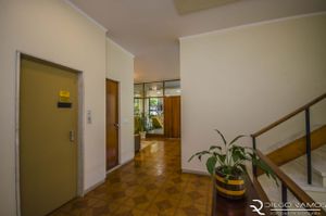 Image 26 - 856227
