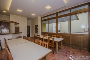 Image 30 - 856227