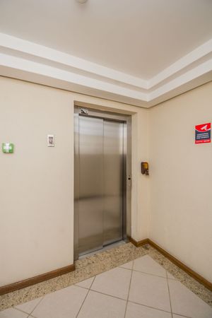 Image 15 - 181184