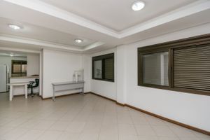 Image 17 - 181184