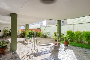 Image 32 - 213737