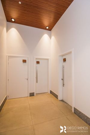 Image 12 - 10467