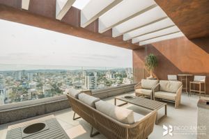 Image 15 - 10467