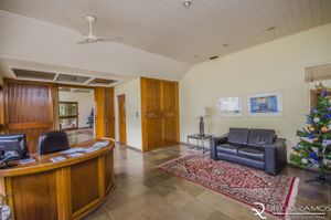 Image 37 - 856963