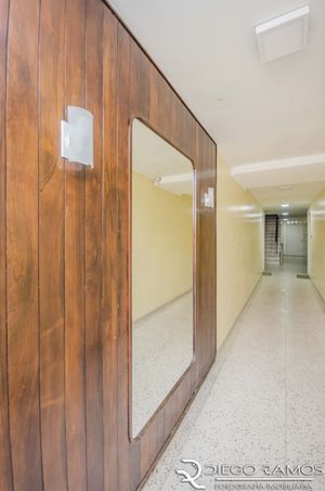 Image 19 - 285407