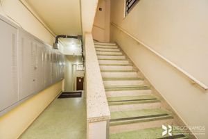 Image 4 - 10528