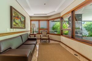Image 33 - 930465