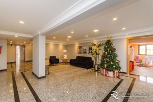 Image 2 - 1055
