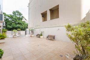 Image 19 - 1055