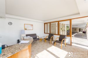 Image 1 - 10587