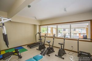 Image 35 - 929243