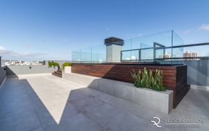Image 3 - 10760