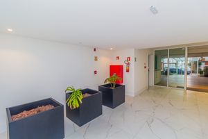 Image 83 - 387207