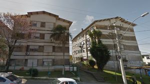 Image 11 - 181210