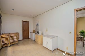 Image 36 - 181041