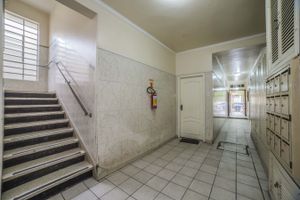 Image 18 - 926194