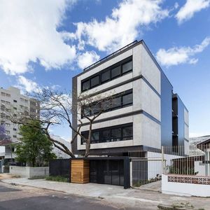 Image 15 - 182201