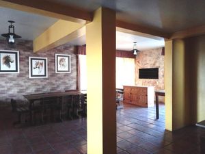 Image 33 - 216950
