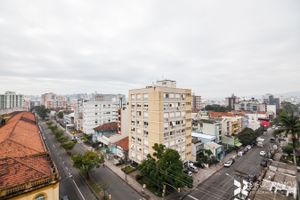 Image 32 - 216950