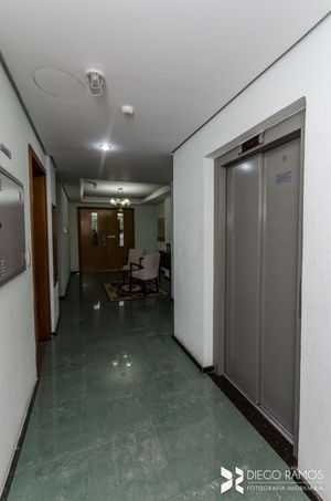 Image 5 - 10921