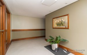 Image 35 - 229325