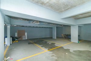 Image 39 - 851203