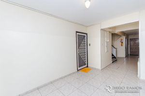 Image 31 - 285555