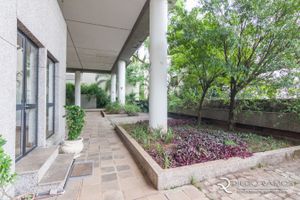 Image 76 - 293931