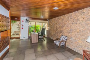 Image 32 - 826866