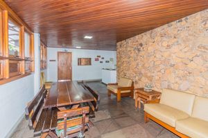 Image 37 - 826866
