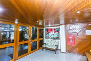 Image 34 - 216826