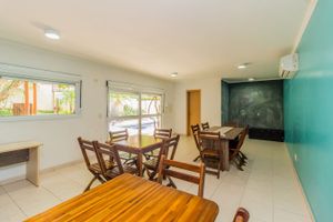 Image 35 - 128404