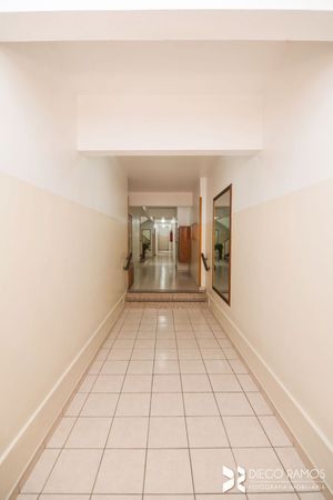 Image 31 - 202049