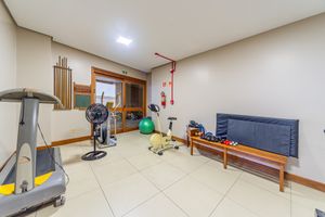 Image 70 - 553364
