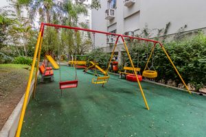 Image 38 - 870748