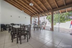 Image 44 - 277820