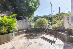Image 11 - 11563