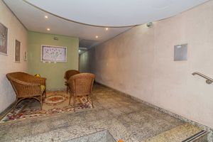 Image 37 - 186175