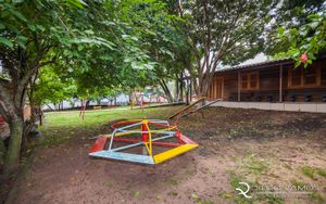 Image 12 - 186312