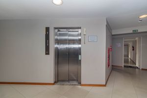 Image 31 - 897755