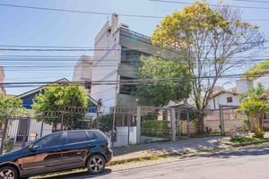 Image 39 - 932657