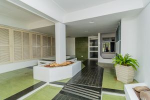 Image 34 - 205731
