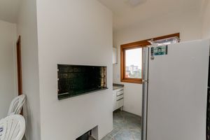 Image 49 - 207002